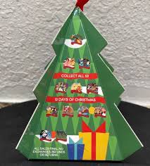 12 Days Of Christmas Mystery Disney Pin Collection Disney Pins Blog