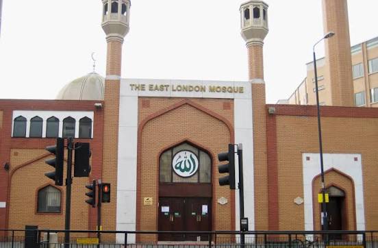 File:East London Mosque Front View.jpg - Wikimedia Commons