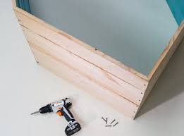 Diy Fabriquer Une Cabane De Lit Leroy Merlin Lit Cabane Cabane Lit