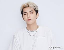 电视连续剧《大盛魁》由创业、兴业、歇业三部一百集构成，历史跨度270年。 由三个独立完整的故事构成。 创业 第一部，讲述了大盛魁是如何诞生的。 三百年前，当王相卿、史大学、张杰等三个赤手空拳的山西汉子在关圣人的塑像前起誓同心合力闯世界. Fz4kt S0by 5em