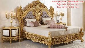 Desain Tempat Tidur Klasik Modern Gambar Desain Tempat Tidur Klasik Mewah Deskripsi 1 Luxury Bedroom Furniture Bedroom Furniture Design Luxury Bedroom Design