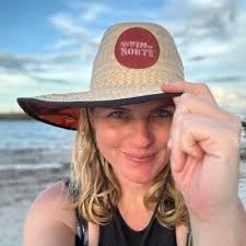 Bibi Castro (@bibicastroo_)