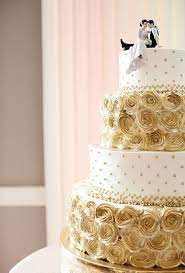 A Formal Summer Wedding In Minneapolis Mn Gold Wedding Cake Wedding Cake Toppers Beautiful Wedding Cakes