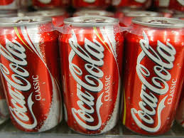 It was established in 1886 and had become india's leading cola drinks till 1977 and soon it made a comeback in 1993. Evolution Of Coke Bottles And Cans