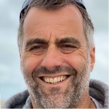 Na 2 maanden rust, afschakelen en quality time met mijn gezin ben ik deze  week volledig uitgerust en opgeladen begonnen aan mijn nieuwe job, EHS  manager bij Philips Medical Systems Nederland B.V.