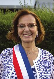 Rose-France Fournillon, maire de Dardilly