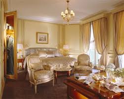 Lodge Luxuriously Like King Louis Luxury Hotel Room Luxury Hotels Paris Suite Room Hotel