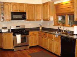 kitchen paint colors with oak cabinets