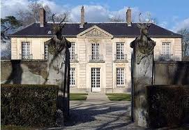 A La Lanterne The Hunting Lodge On The Grounds Of Versailles Lanterne Chateau France Vieilles Maisons