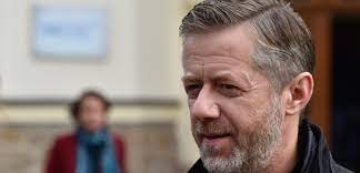 View all jirí langmajer pictures. Tyden Cz Tatiana Vilhelmova A Jiri Langmajer Se Objevi Ve Hre Skleneny Strop
