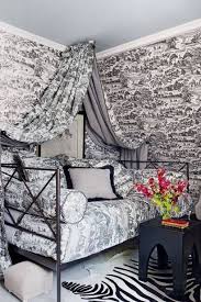 Beige wall paint with dark brown furniture. 34 Stylish Gray Bedrooms Ideas For Gray Walls Furniture Decor In Bedrooms