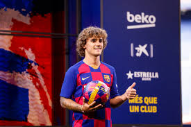 Transfer News Live On Twitter Official Antoine Griezmann Will Wear The Number 17 Shirt At Barcelona Source Fcbarcelona