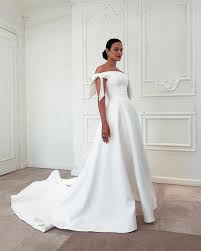 We would like to show you a description here but the site won't allow us. Carlos Bacchi On Instagram Mariana Dresses Fashion White Formal Dress