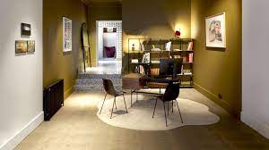 Avec plus de 1000 références en ligne la livraison rapide dans toute la france et le montage par des professionnels Ligne Roset Meubles Et Canapes Design Contemporains Site Officiel