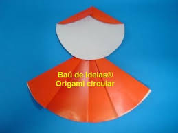 Chapeuzinho Vermelho Como Fazer Capa Com Capuz Passo A Passo Atividades De Dobradura Chapeuzinho Vermelho Para Trabalhar Na Educacao Infantil Muit Atividades Chapeuzinho Vermelho Chapeuzinho Vermelho Capuchinho Vermelho