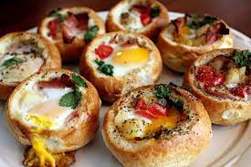 Mini Bread Bowl Breakfast French Rolls Hollowed Out Eggs And You Name It Oh The Combinations Are E Breakfast Bread Bowls Dinner Leftovers Recipes
