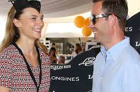 27 sierpnia 2011 roku wyszła za mąż za kierowcę wyścigowego i dziennikarza marcina biernackiego. Sylwia Gliwa Z Mezem W Galkowie Uwage Zwracal Kapelusz Zalozyla Go Z Wyjatkowego Powodu