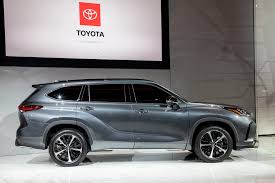 The 2018 toyota highlander is offered in three basic flavors: 2021 Toyota Highlander Xse And Special 4runner Tacoma Tundra Distinguish Themselves News Cars Com