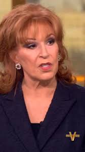 Chris Christie: "That is him sending a very a clear message. And that  message is, mess with me, and I get back in charge of the government,  violence is coming in your direction."