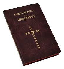 Ya sea física o espiritual, la curación es necesaria para casi todos hasta cierto punto porque vivimos en un mundo caído y sufrimos las dolorosas consecuencias del pecado. Catholic Book Publishing Libro Catolico De Oraciones