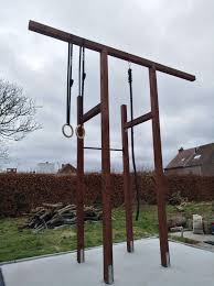 Pin By Sara Cleary On At Home Gym Outdoor Pull Up Bar Diy Pull Up Bar Backyard Gym