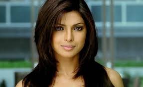 How To Look Like Priyanka Chopra In Dostana Priyanka Chopra Hair Hair Styles Priyanka Chopra Haircut