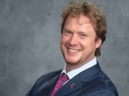 Right from the Middle: Both candidates for President are lacking