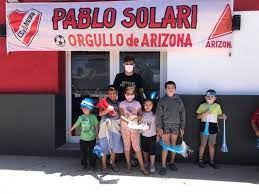 Además, el progenitor reveló que en arizona, un pueblo ubicado en la provincia argentina de san luis, todos estuvieron. La Biografia De Pablo Solari El Heroe De Un Pueblo El Mercurio Deportes