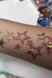 Schablone henna tattoo glitzer tattoo. 190 Glitzertattoos Ideen In 2021 Glitzer Tattoo Tattoos Glitzer Tattoo Schablonen