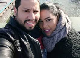 كشفت الفنانة المصرية شيماء سيف حقيقة انفصالها عن زوجها المنتج محمد كارتر وإصابتها بمرض السرطان، نافيةً صحة الأنباء التي تردد عن ذلك بين الحين والآخر.وأوضحت شيماء، خلال حوارها أمس في برنامج &quot;إي تي بالعربي&quot;، أنها. Ø£ÙˆÙ„ ØªØ¹Ù„ÙŠÙ‚ Ù…Ù† Ø´ÙŠÙ…Ø§Ø¡ Ø³ÙŠÙ Ø¹Ù† Ø¥Ù„ØºØ§Ø¦Ù‡Ø§ Ù…ØªØ§Ø¨Ø¹Ø© Ø²ÙˆØ¬Ù‡Ø§ ÙƒØ§Ø±ØªØ± Ø²Ù‰ Ù…Ø§ Ù‚Ù„Ù‚ØªÙƒÙ… ÙƒØ§Ù† Ù„Ø§Ø²Ù… Ø£Ø·Ù…Ù†ÙƒÙ… Ø§Ù„Ù…ØµØ±ÙŠ Ø§Ù„ÙŠÙˆÙ…