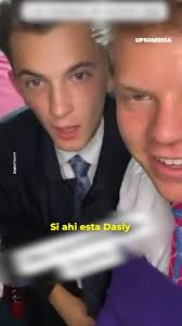 Ojalá me conteste la historia"... Su insólito plan quedó expuesto apenas  abrió la boca. Todo para conquistar a una "chica Tinder"😅 #recreación