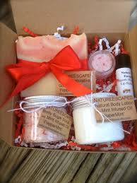 Birthday Ideas For Sister In Law Spa Set Gift Birthday Gift Set Natural Skincare Gift Etsy In 2020 Birthday Gifts For Sister Law Christmas Spa Gifts Set