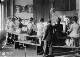 Justamente, este martes por la mañana, el hombre tenía que abrir el negocio pero no lo hizo. Fotos Antiguas De Mendoza Argentina Y El Mundo De Cada Decada Desde 1880 12 20 17