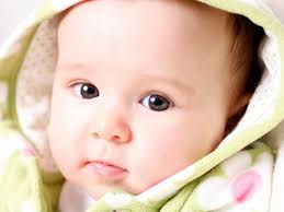 Einerseits trägt die flüssigkeit von innen zu einem positiven milieu in der nase bei, andererseits dazu, festes sekret zu lösen. Babypflege Nase Saubern Mamiweb De