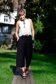 Stylingtipps & outfits für hochzeitsgäste outfits für standesamt, kirche und feier von gmk.die perfekte wahl für eine elegante hochzeitsfeier ist das wunderschöne abendkleid in metallisch. Outfit Hochzeit Gast Herbst September Sommer 1 Lifestyle Blog Aus Wien