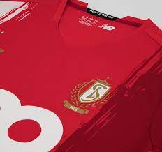 Actu en continu, archives gratuites, galeries photos, podcast, vidéos, blogs de la rédaction, résultats. Standard De Liege 2021 Les Nouveaux Maillots De Football Avec New Balance