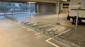 Le magasin ikea de lyon, situé à vénissieux dans le quartier grand parilly (depuis fin 2019 services proposés au magasin ikea de lyon vénissieux : Parking Payant Espace Velo Limite Les Mauvaises Surprises D Ikea Lyon