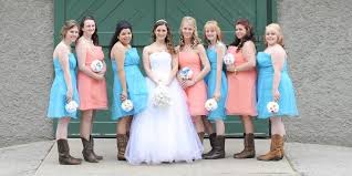 Sie werden in form von kurzen gebeten von den hochzeitsgästen vorgetragen und erbitten für das brautpaar glück, zusammenhalt und gottes segen. Western Hochzeit 130 Bilder Tipps Inspirationen Fur Eure Country Hochzeit