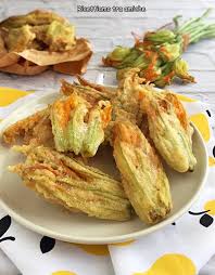 Pastella fiori di zucca senza lievito. Fiori Di Zucca Fritti In Pastella Ricetta Veloce Senza Lievito Di Birra