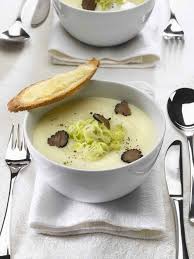 Creme De Celeri A La Truffe Creme De Celeri Veloute De Poireaux Cuisine Gastronomique