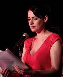 Paget Brewster - Wikipedia