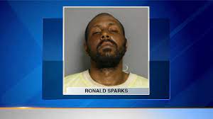 Each apartments.com listing has verified information like property rating, . Ronald Sparks Charged In Attempted Sex Assault On Cta Red Line Between Fullerton North Clybourn Stations Abc7 Chicago