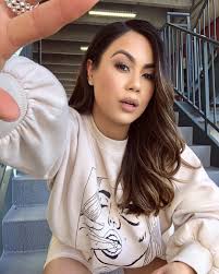 IPSY January 2021 Glam Bag Plus Unbagging