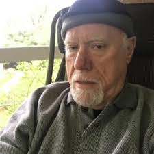 Shovel It: Kick-Ass Advice for Turning the Crap in Life into the Peace and  Happiness You Deserve : Robins, Debbie: Amazon.in: Books