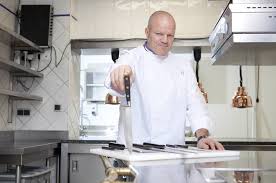 Regarder Cauchemar En Cuisine Quintenas En Direct Play Tv