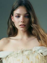 Kristine Froseth Model Img Models Women