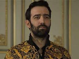 İdris koçovalı ( ercan kesal ) koçovalı ailesinin reisi ve tüm çukur mahallesini yöneten, kudretli ve cömert bir adam. Cukur Oyunculari Kadrosu Gercek Isimleri Cast Listesi 2021