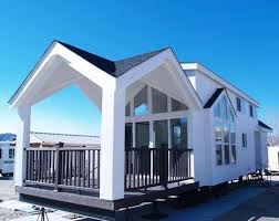 2015 Instant Mobile House Grand Champion Loft El Cajon Ca Rvtrader Com Tiny House Park Model Homes Tiny House Living