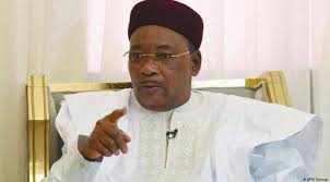 Katsina matashi mai sana'ar gini. Dw Hausa Bayan Dogon Cece Ku Ce A Karshe Majalisar Facebook