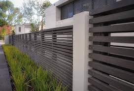 27 Best Inspiring White Aluminium Zaun Ideen Und Designs Zaunideen 27 Best Inspiring White Aluminium Zaun Idee Modern Fence Design Fence Design Modern Fence